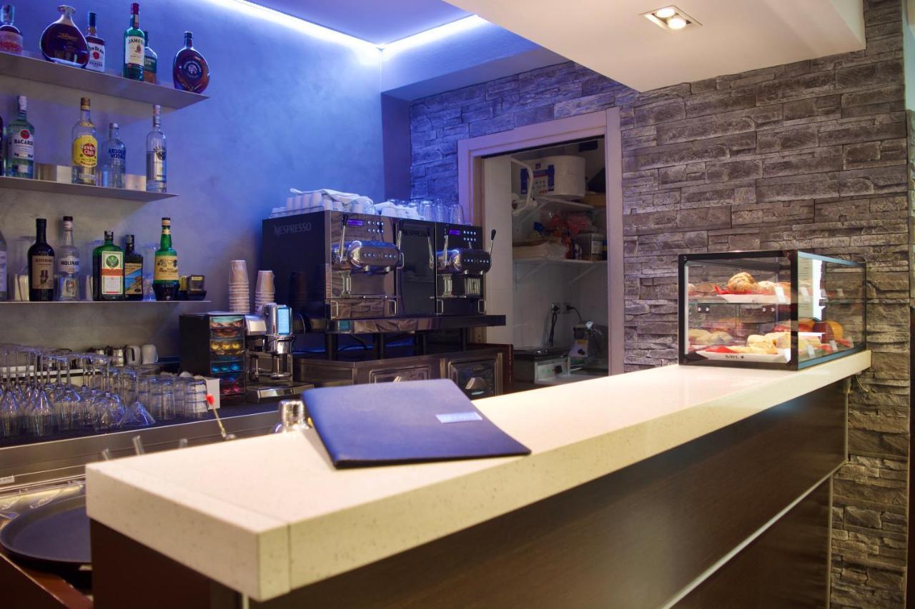 Autosole 2 Hotel Milan Luaran gambar