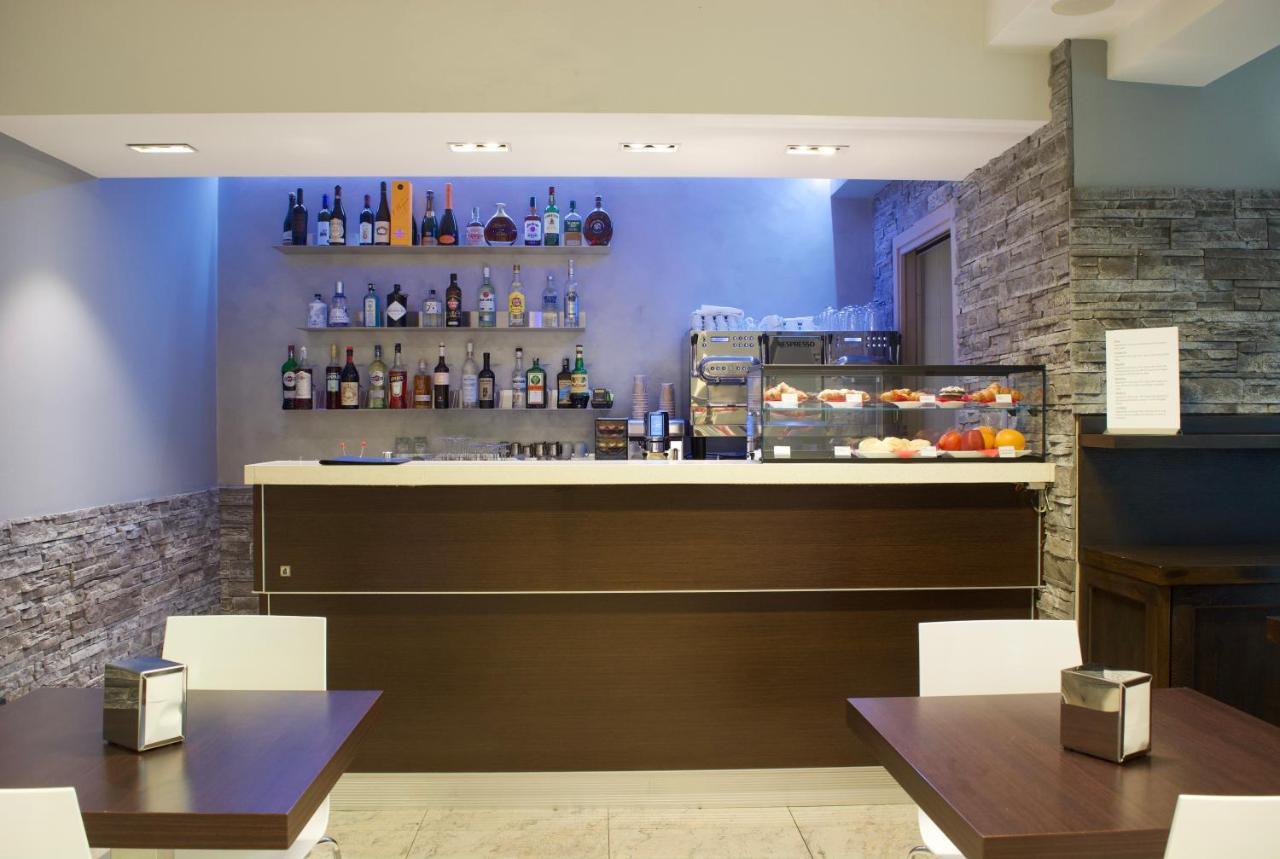 Autosole 2 Hotel Milan Luaran gambar