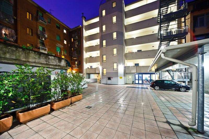 Autosole 2 Hotel Milan Luaran gambar